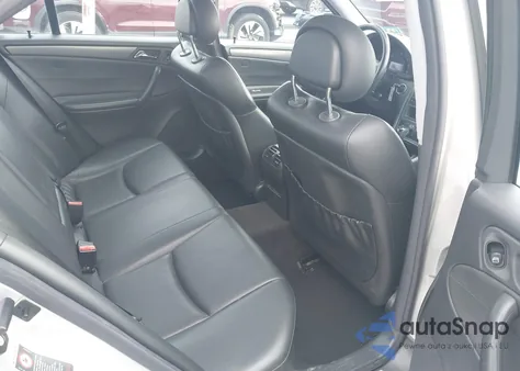 2003 Mercedes-Benz C 230 Kompressor Sport z USA, uszkodzony, nr VIN WDBRF40JX3A531323